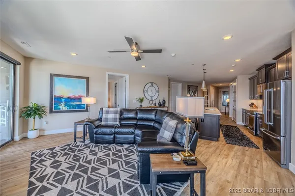 $1,350,000 | 182 Havens Place Drive, Unit 2D, Lake Ozark, MO 65049