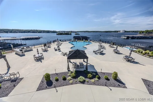 $1,350,000 | 182 Havens Place Drive, Unit 2D, Lake Ozark, MO 65049