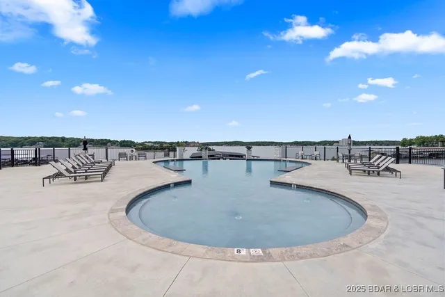 $1,450,000 | 182 Havens Place Drive, Unit 2D, Lake Ozark, MO 65049