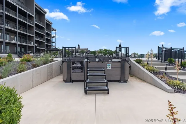 $1,450,000 | 182 Havens Place Drive, Unit 2D, Lake Ozark, MO 65049