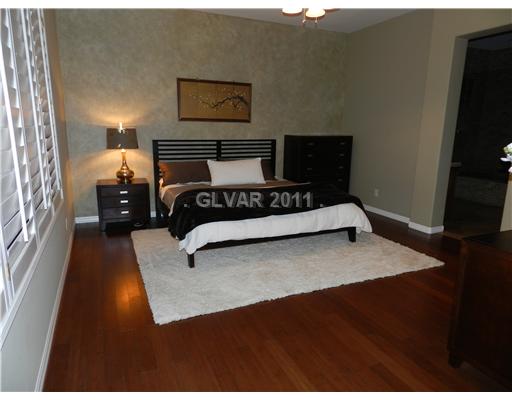 17 Kennesaw Road Henderson, NV 89052 - Photo 17 of 23 Master Bedroom. master bedroom