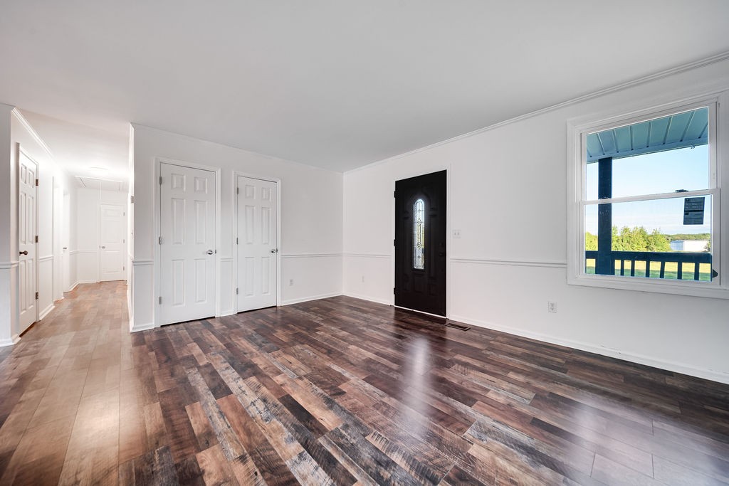 2381 Sylvia Road Dickson, TN 37055 - Photo 8 of 55 Big space to work with.