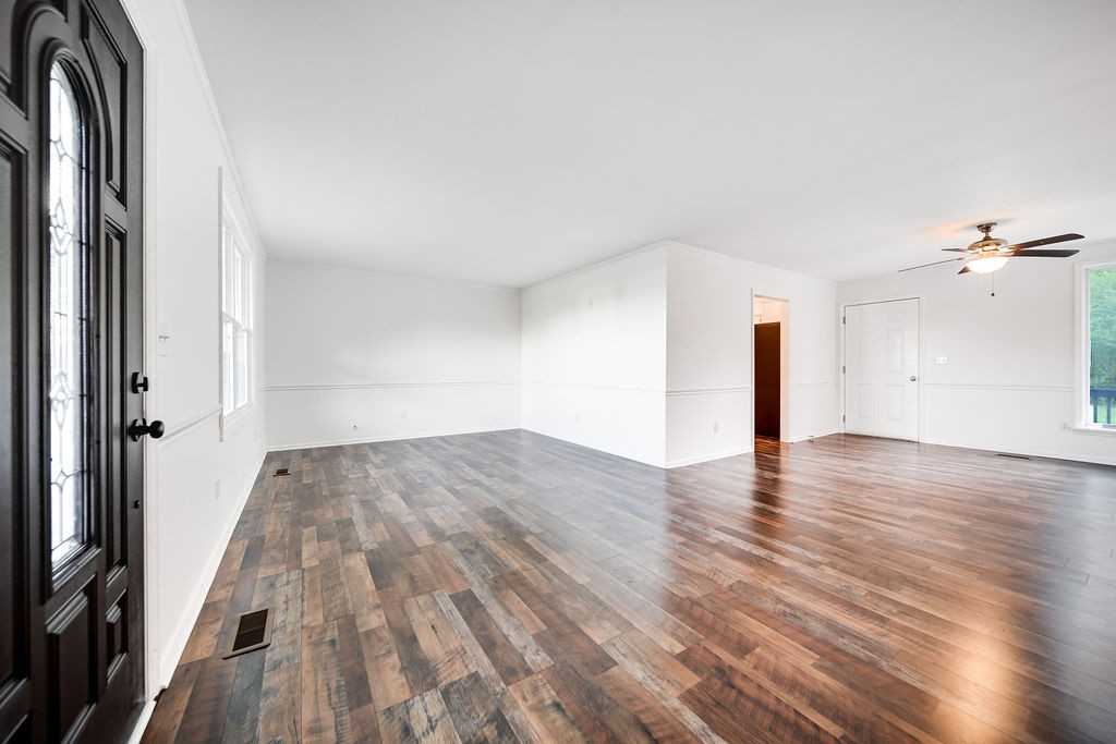 2381 Sylvia Road Dickson, TN 37055 - Photo 10 of 55 All new pretty LV flooring