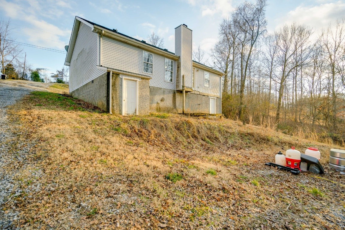 1025 Golden Pond Road Chapmansboro, TN 37035 - Photo 21 of 24 Gallery Image 21