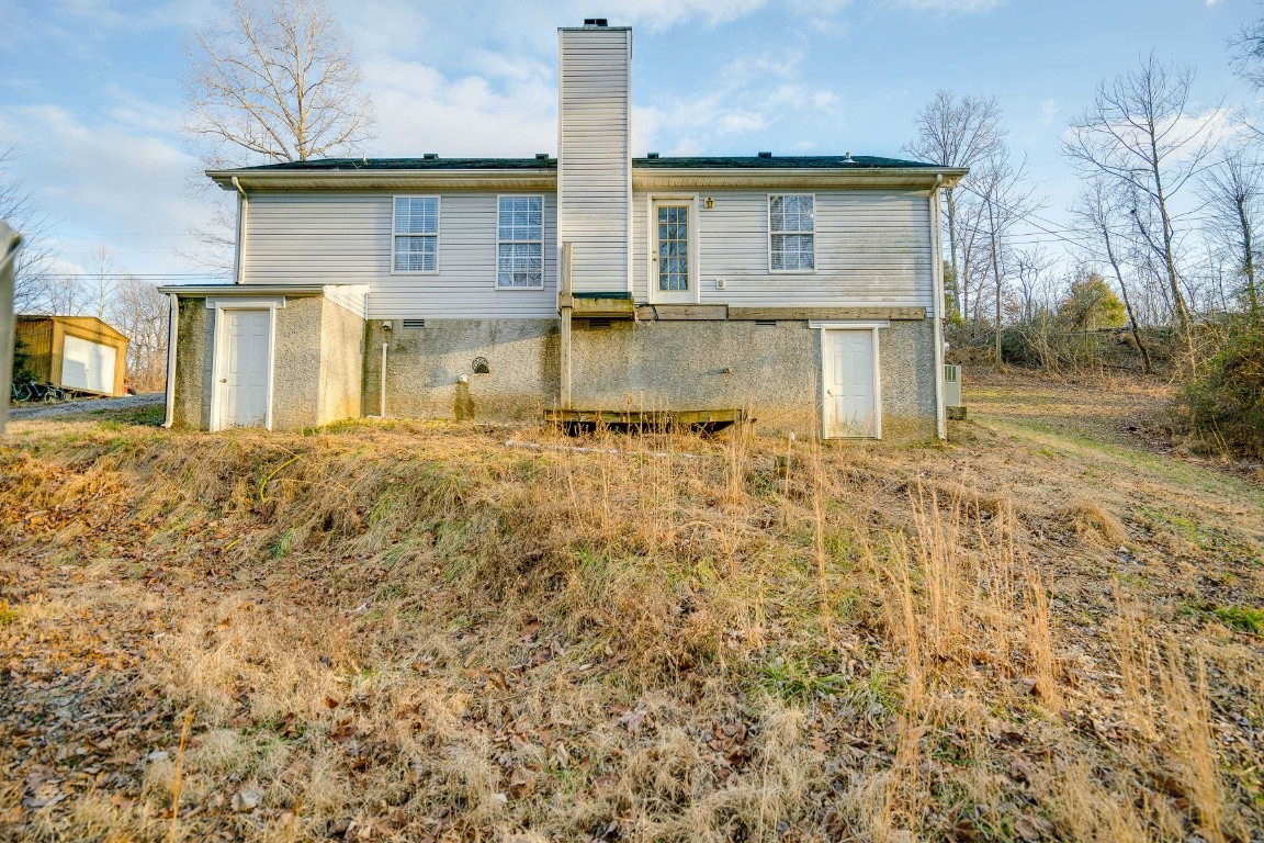 1025 Golden Pond Road Chapmansboro, TN 37035 - Photo 22 of 24 Gallery Image 22