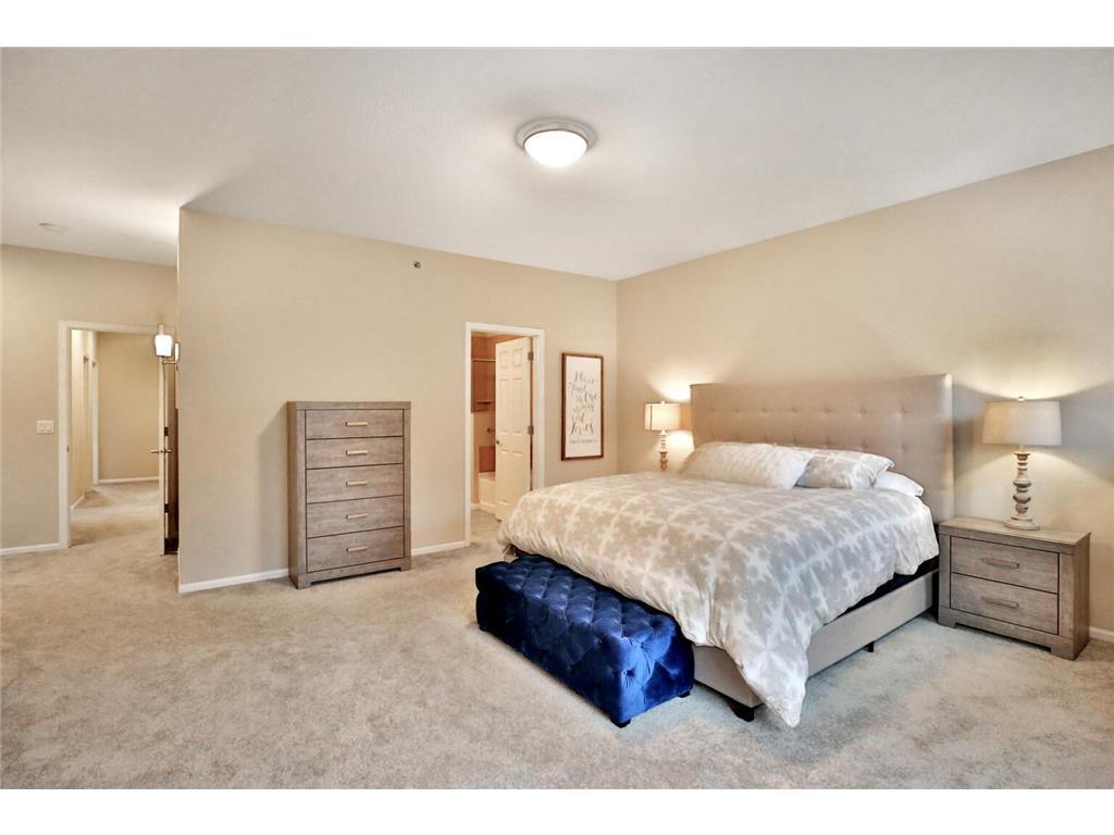 17775 Valley Cove Court Wayzata, MN 55391 - Photo 12 of 23