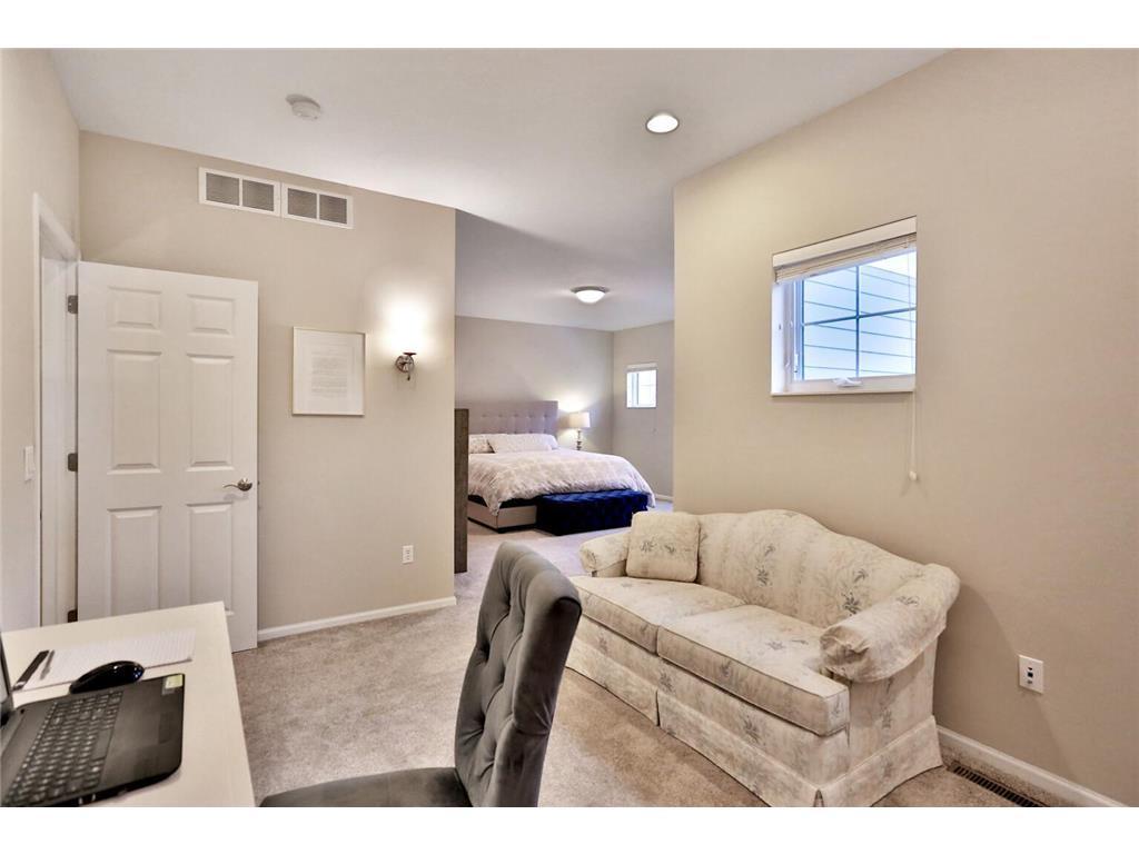 17775 Valley Cove Court Wayzata, MN 55391 - Photo 14 of 23