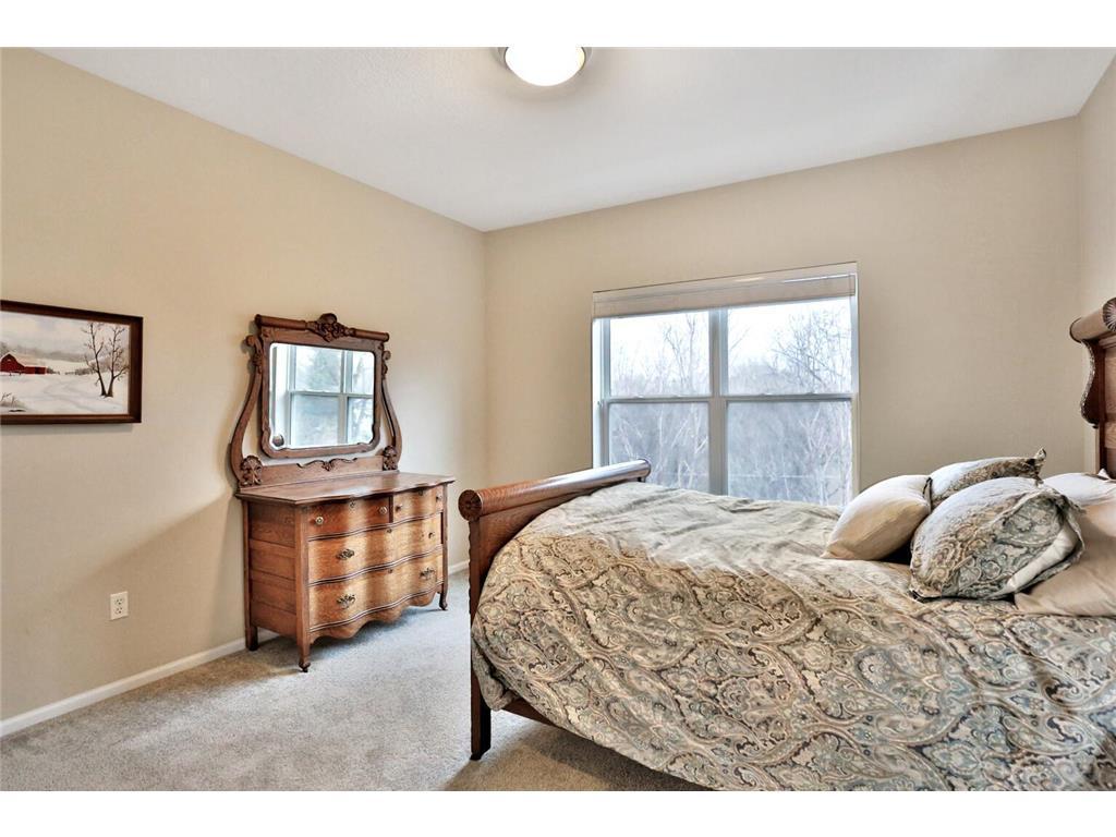 17775 Valley Cove Court Wayzata, MN 55391 - Photo 16 of 23