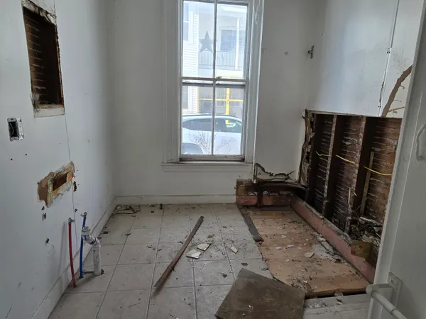 $165,000 | Undisclosed Address, Waterville, ME 04901