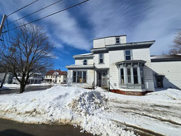 $165,000 | Undisclosed Address, Waterville, ME 04901