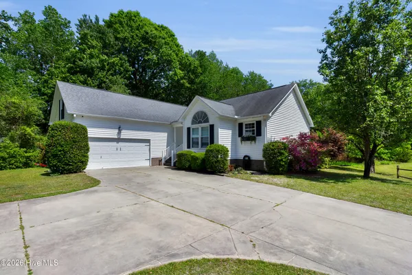 $2,550 | 107 Sandpiper Court, New Bern, NC 28562
