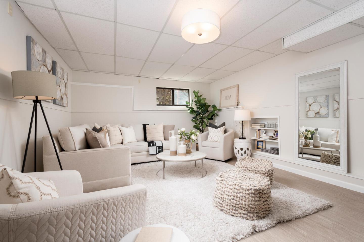 701 Canyon Drive Pacifica, CA 94044 - Photo 22 of 42 a living room with furniture and a rug