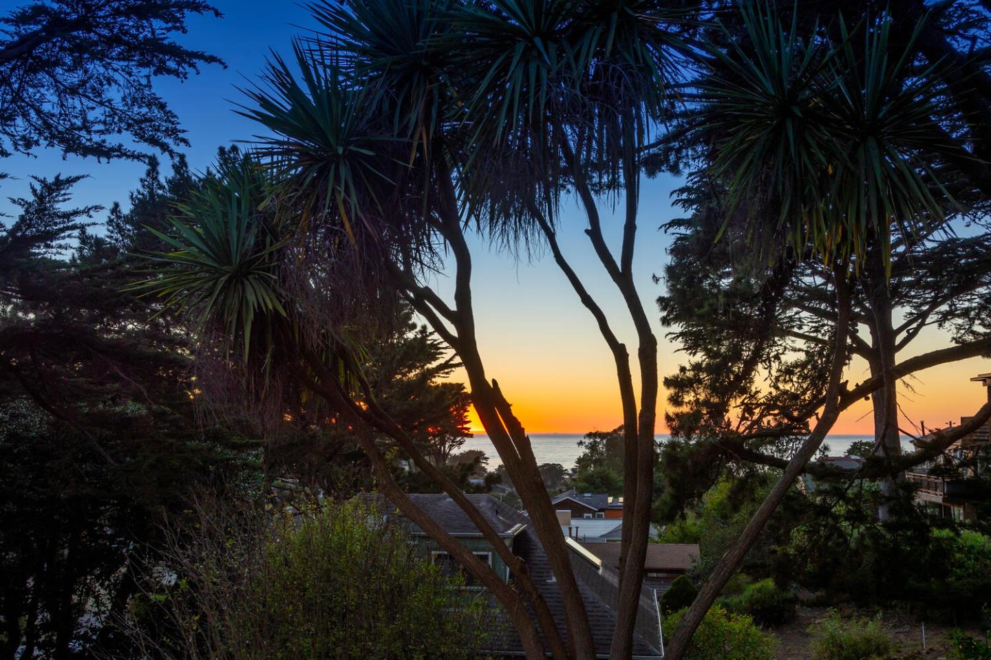 701 Canyon Drive Pacifica, CA 94044 - Photo 10 of 42 a view of outdoor space and swimming pool