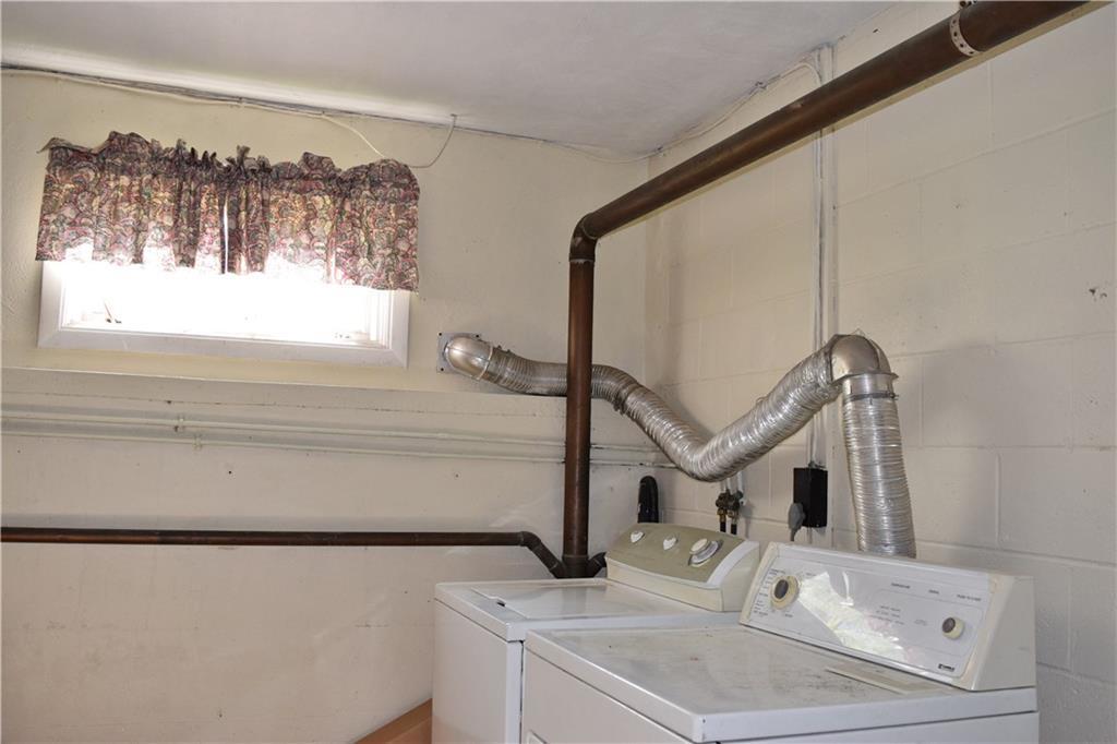 1080 Shore Road Cape Elizabeth, ME 04107 - Photo 28 of 34 Daylight basement, laundry room