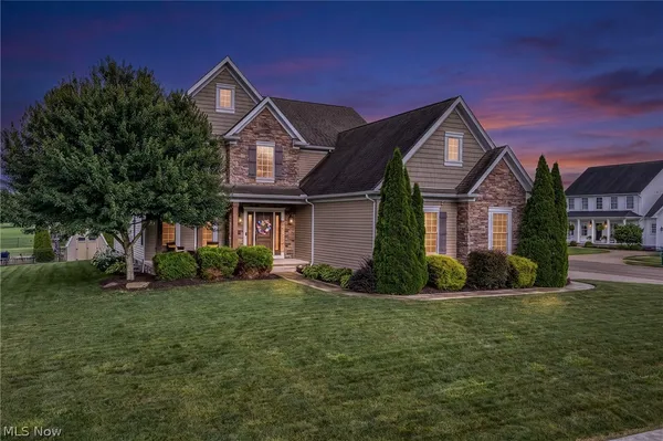 $524,900 | 12504 Estate Avenue Northwest, Uniontown, OH 44685