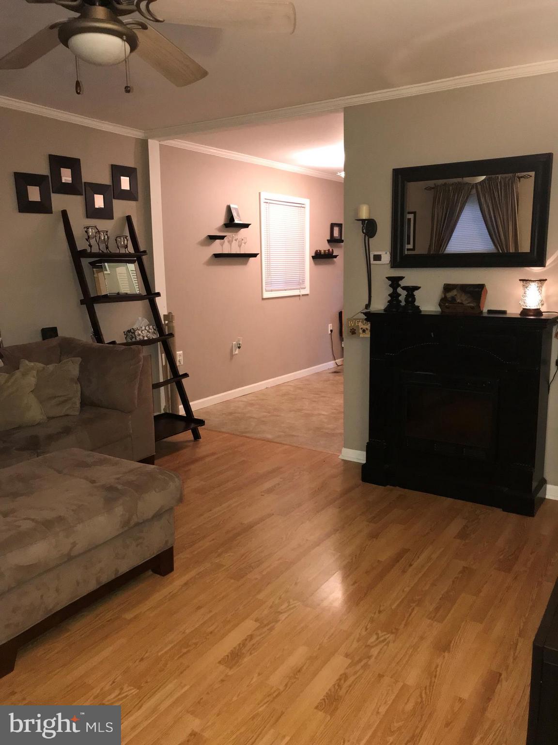 227 German Hill Road Baltimore, MD 21222 - Photo 5 of 14 Gallery Image 5