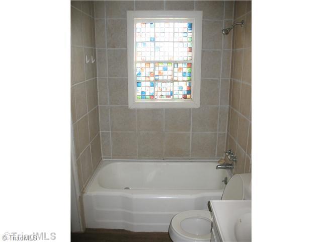 1067 Cromer Road King, NC 27021 - Photo 9 of 13 Master Bath/Spa.