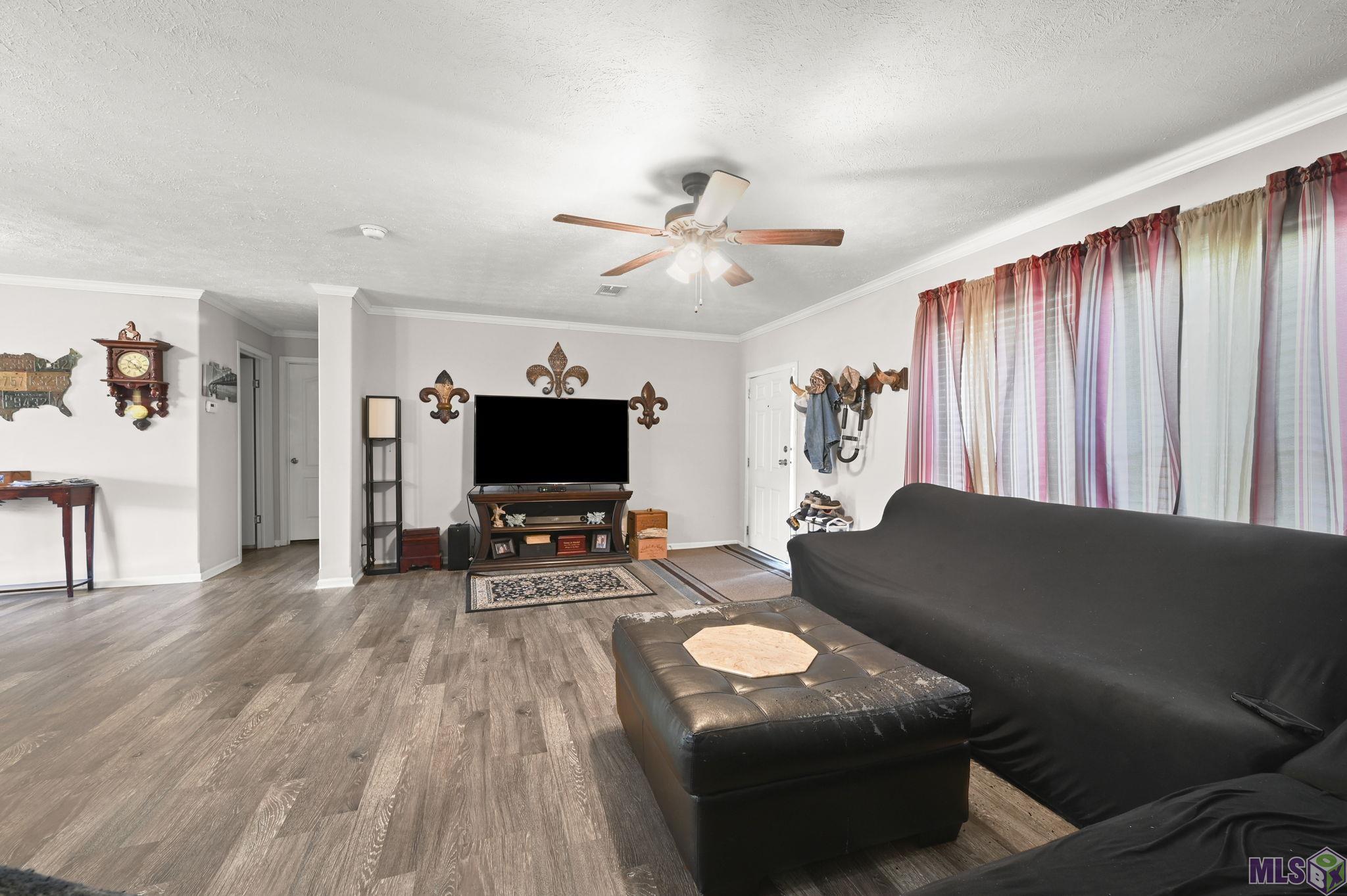 10444 Ingram Road St. Amant, LA 70774 - Photo 4 of 19