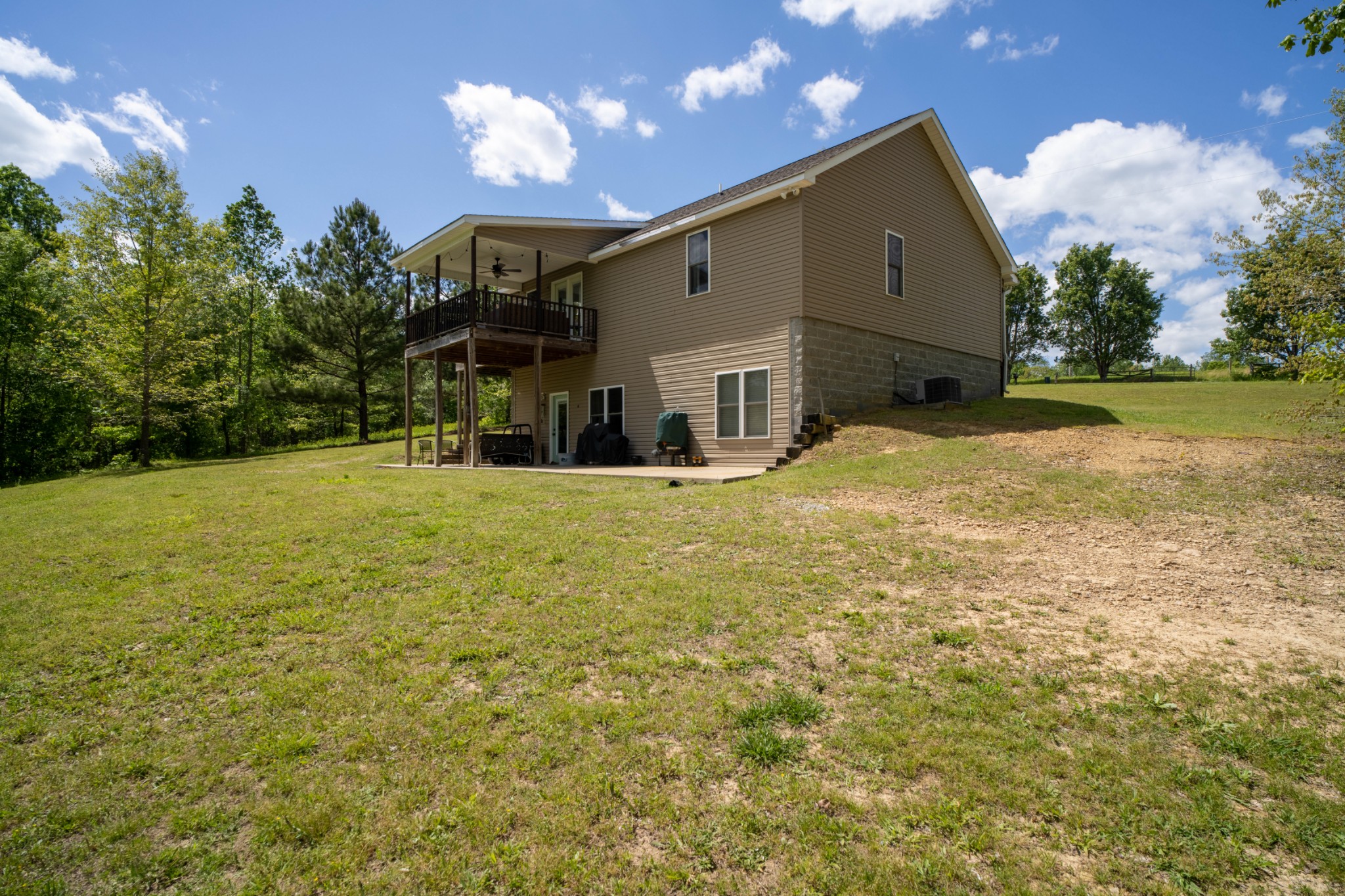98 Shannon Road Leoma, TN 38468 - Photo 3 of 48 Gallery Image 3