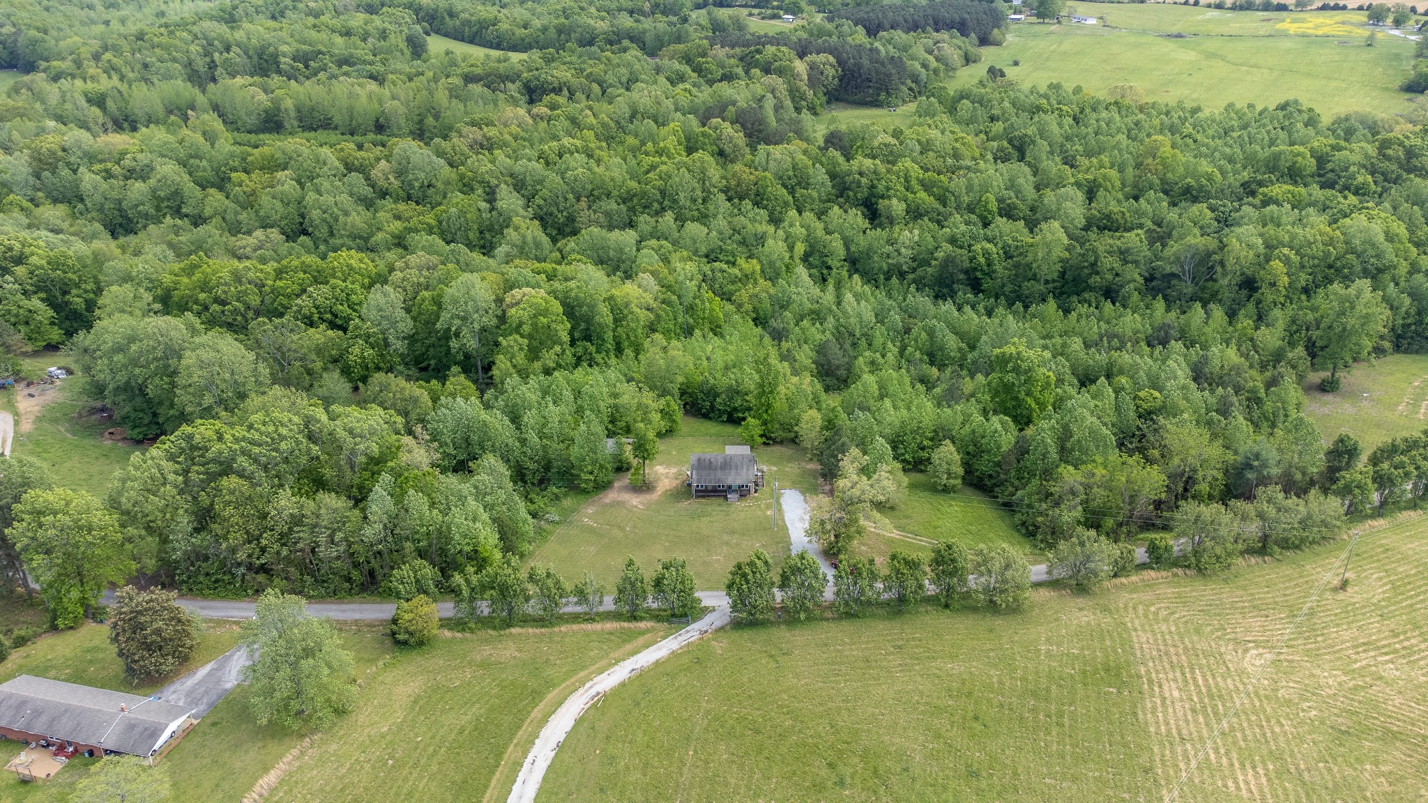 98 Shannon Road Leoma, TN 38468 - Photo 39 of 48 Gallery Image 39
