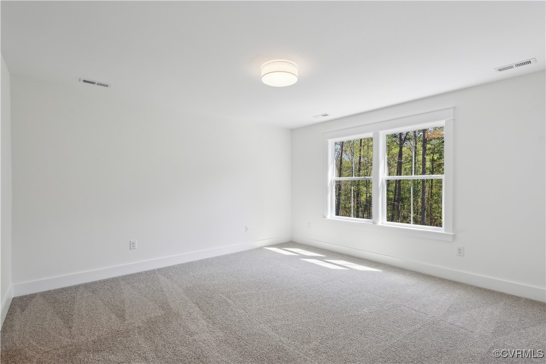 4750 Studley Road Mechanicsville, VA 23116 - Photo 21 of 36 an empty room with a window
