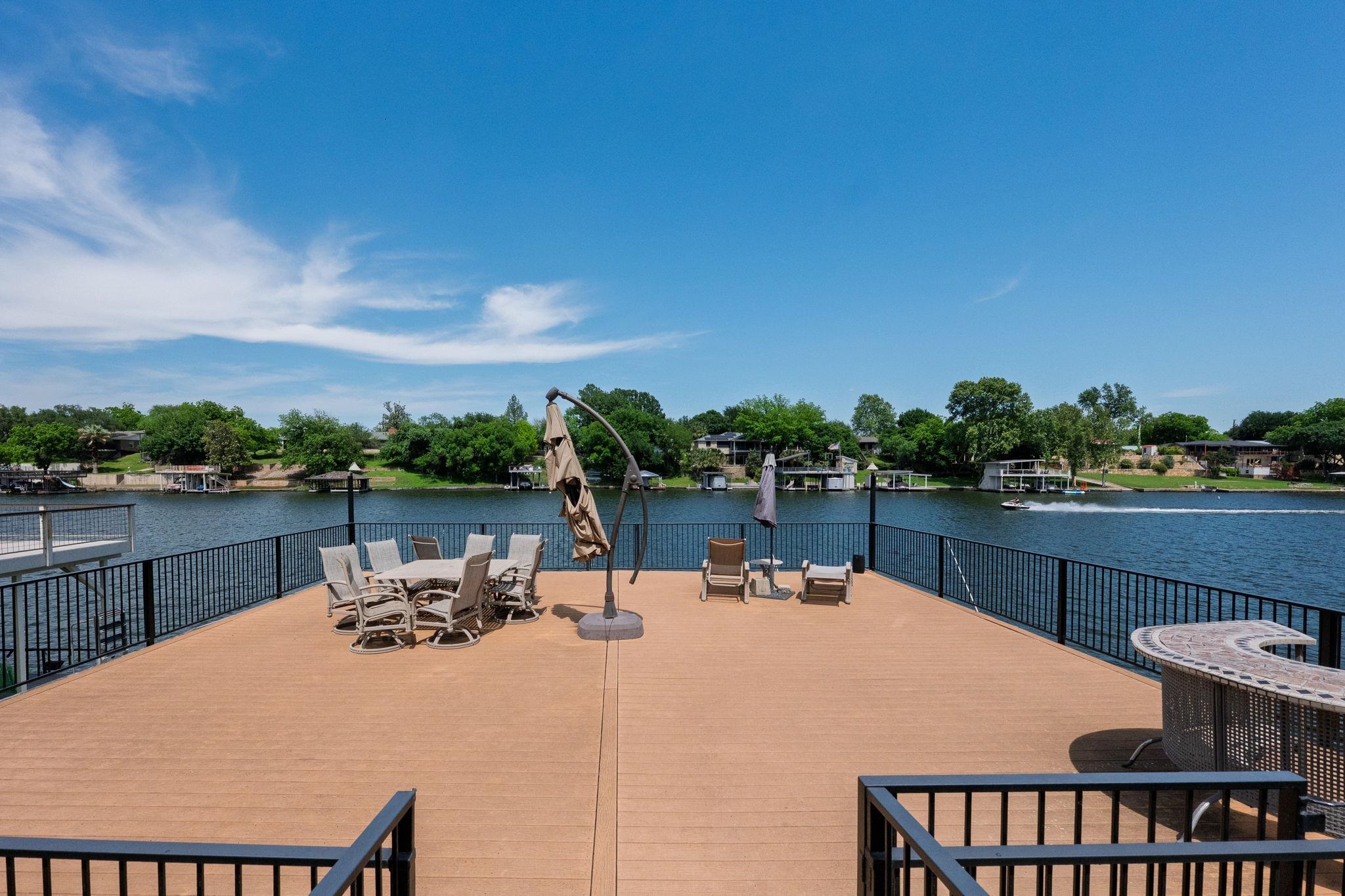 208 Riverside Drive Kingsland, TX 78639 - Photo 18 of 39