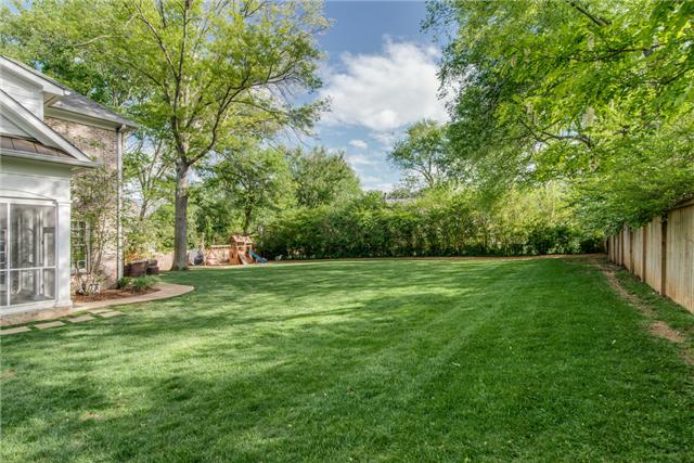 129 Alton Road Nashville, TN 37205 - Photo 19 of 20 a view of a park with large trees