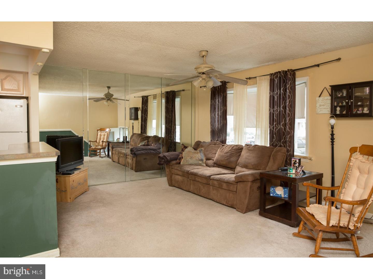 3562 Brookview Road Philadelphia, PA 19154 - Photo 3 of 5 Gallery Image 3