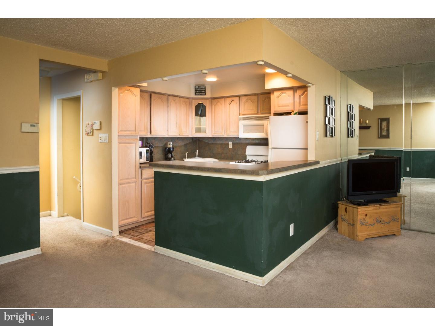 3562 Brookview Road Philadelphia, PA 19154 - Photo 5 of 5 Gallery Image 5