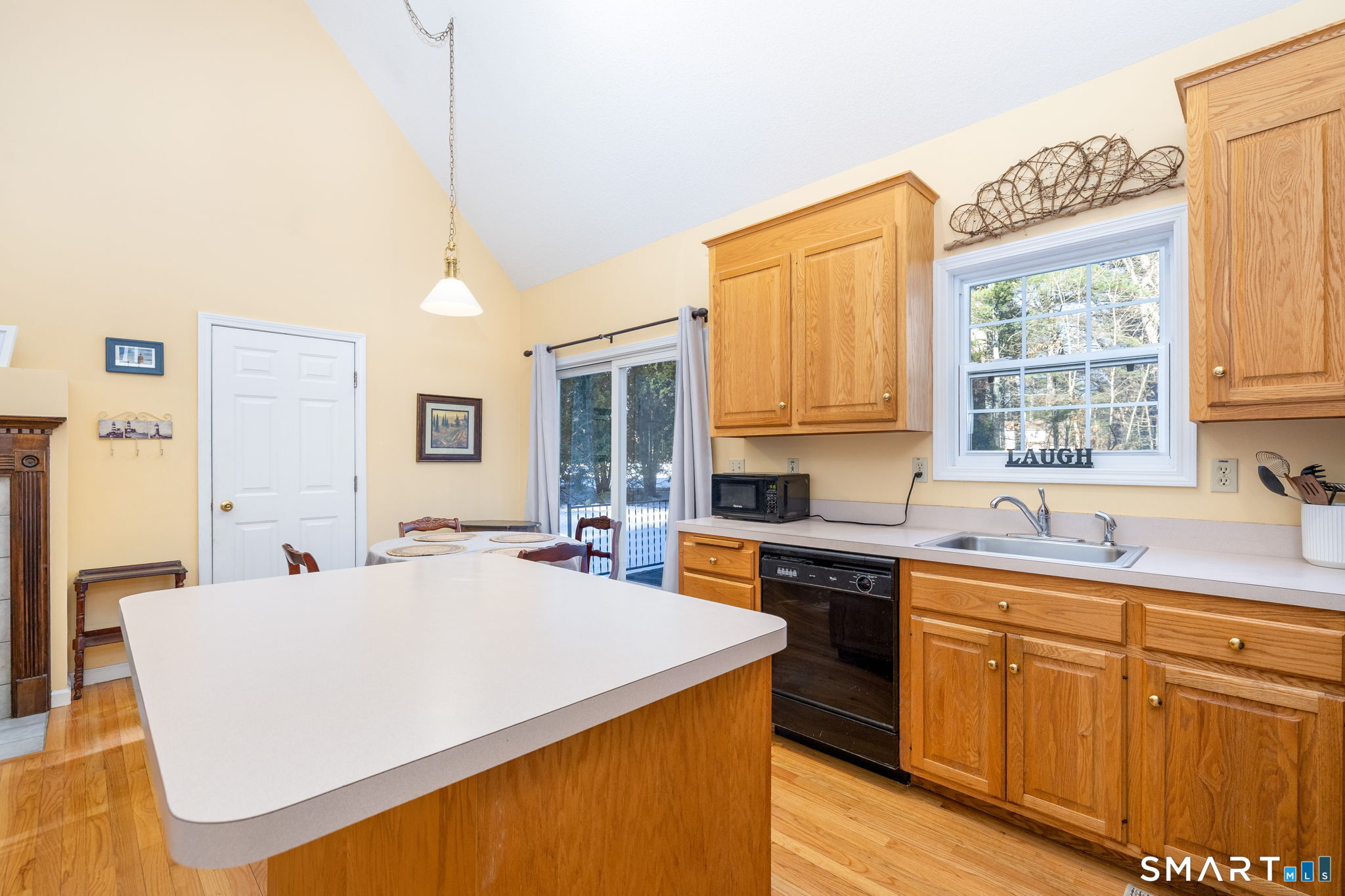 22 Stafford Road Ellington, CT 06029 - Photo 3 of 35