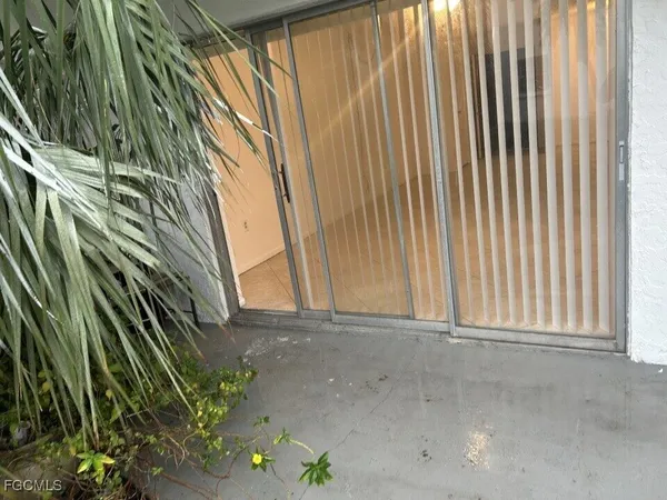 $95,000 | 3704 Broadway, Unit 105, Fort Myers, FL 33901
