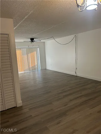 $95,000 | 3704 Broadway, Unit 105, Fort Myers, FL 33901