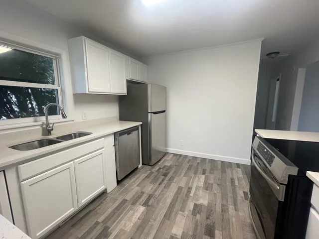 $1,900 | 1010 North High Street, Winchester, TN 37398