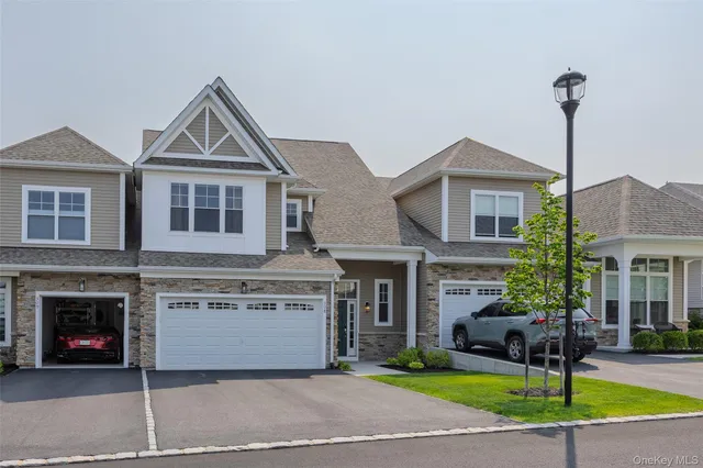 $760,000 | 308 Silver Timber Drive, Unit 308, Yaphank, NY 11980