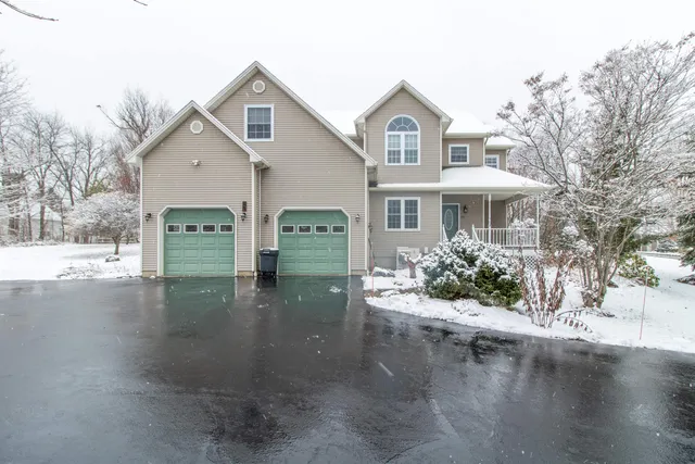 $479,000 | 63 Johns River Drive, Derby, VT 05855