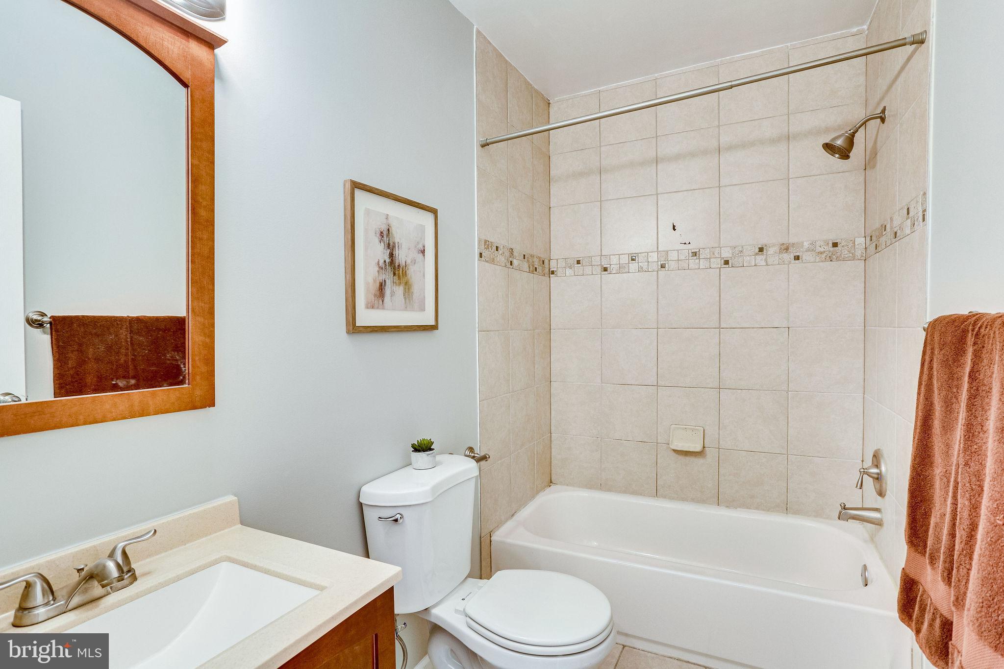 1928 Bennett Place Northeast Washington, DC 20002 - Photo 30 of 40 Upstairs bathroom