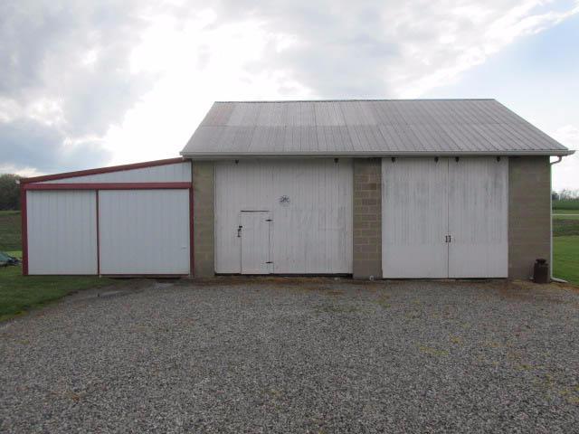 17100 Sycamore Road Mount Vernon, OH 43050 - Photo 4 of 25