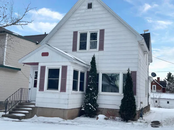 $59,900 | 528 10th Street South, Virginia, MN 55792