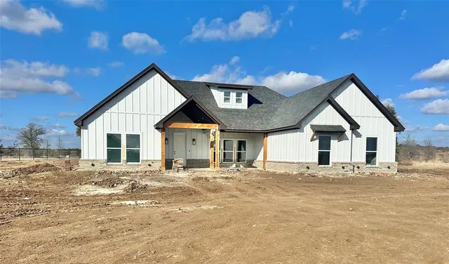 $479,900 | 2001 Collin Street, Weatherford, TX 76085