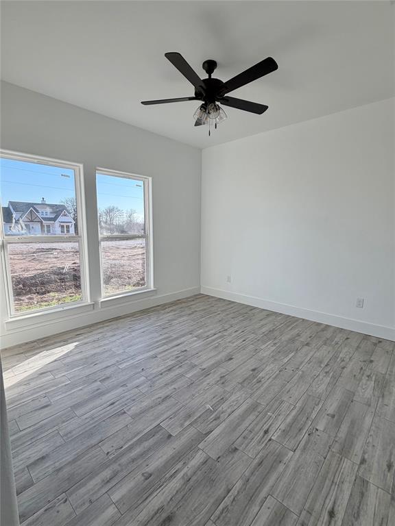 2001 Collin Street Weatherford, TX 76085 - Photo 23 of 32