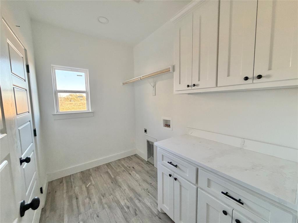 2001 Collin Street Weatherford, TX 76085 - Photo 27 of 32