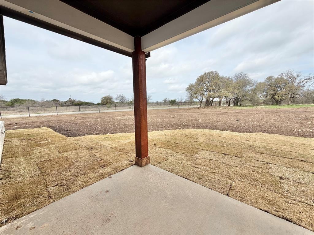 2001 Collin Street Weatherford, TX 76085 - Photo 31 of 32