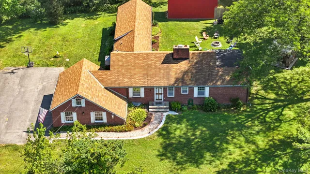 $695,000 | 620 Ulster Landing Road, Saugerties, NY 12477