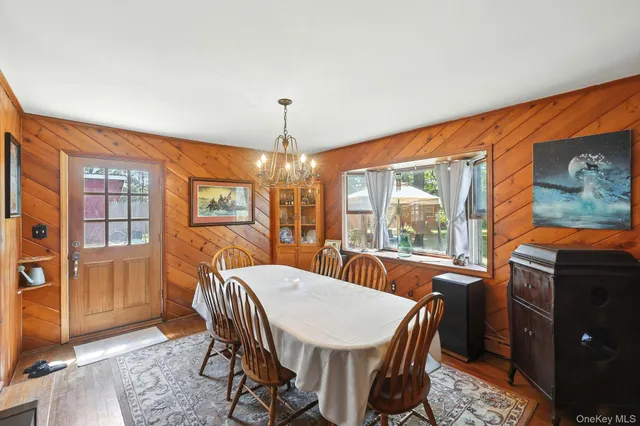 $695,000 | 620 Ulster Landing Road, Saugerties, NY 12477