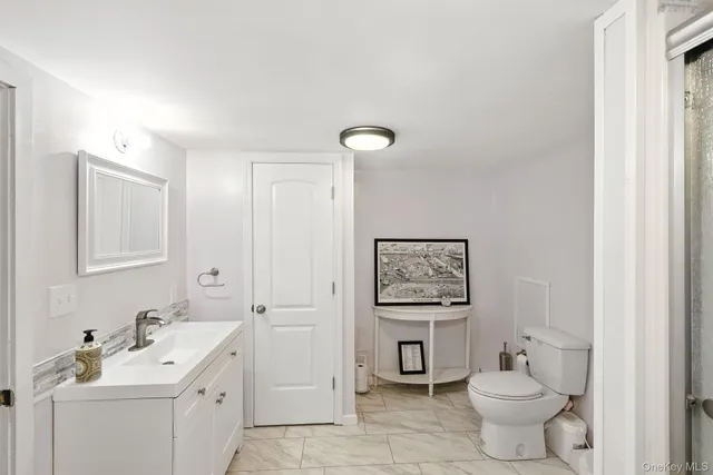 $695,000 | 620 Ulster Landing Road, Saugerties, NY 12477