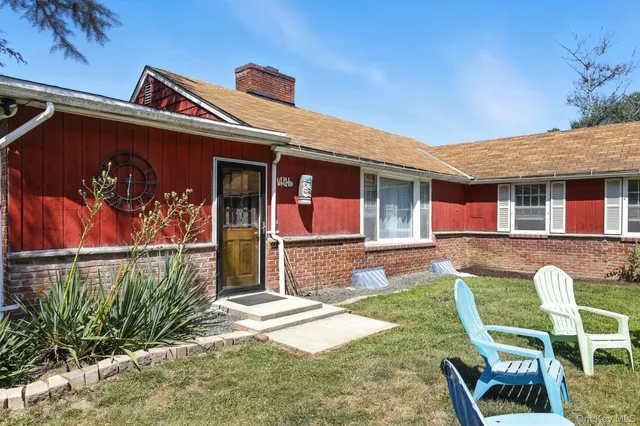 $695,000 | 620 Ulster Landing Road, Saugerties, NY 12477