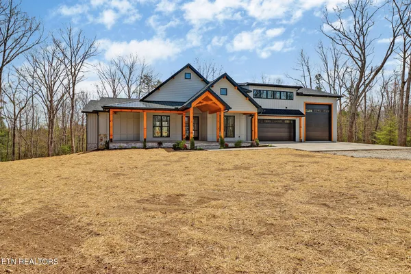 $825,000 | 399 Annabelle Way, Jamestown, TN 38556
