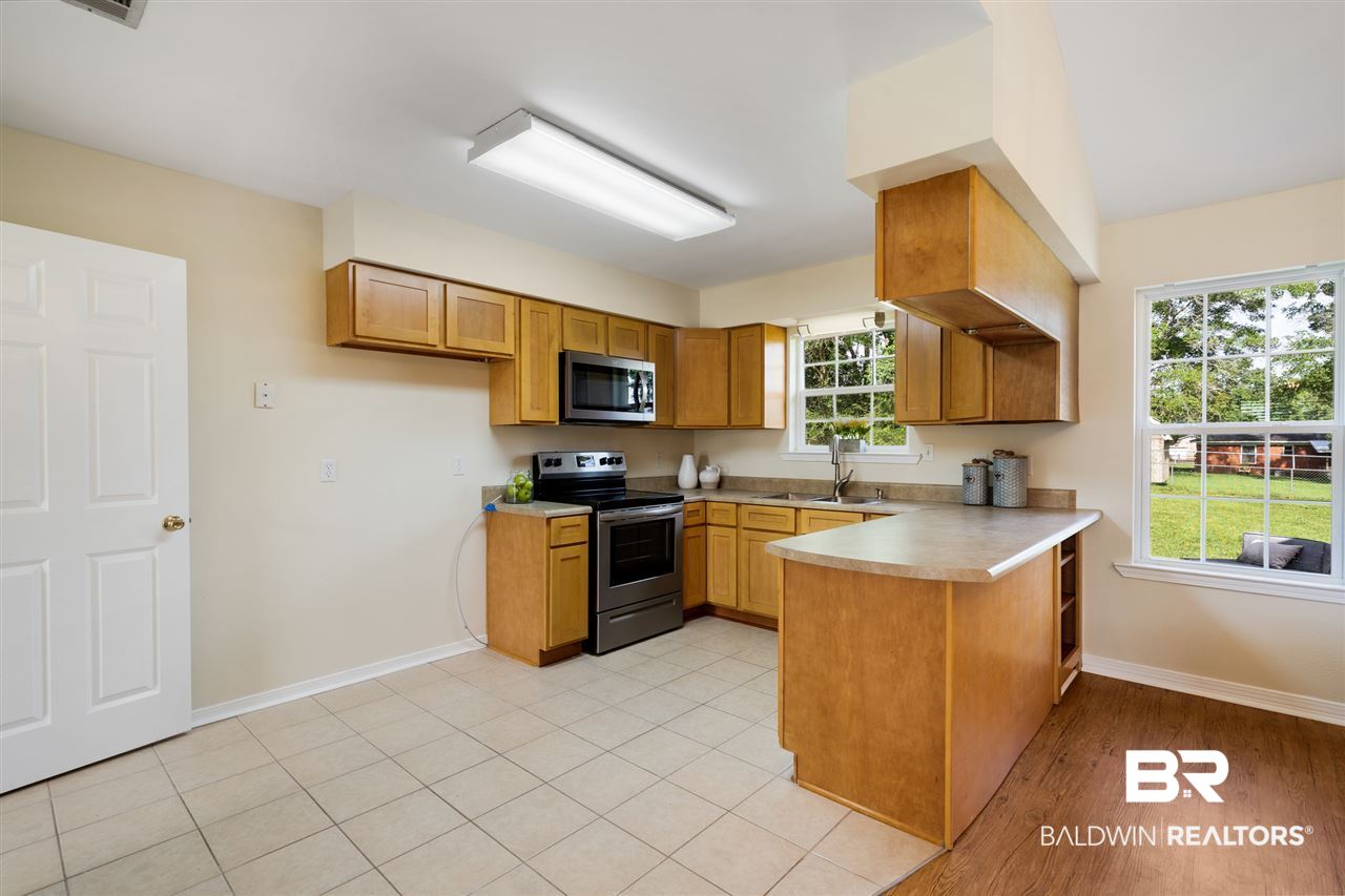 4566 Clarendon Drive Mobile, AL 36619 - Photo 9 of 29