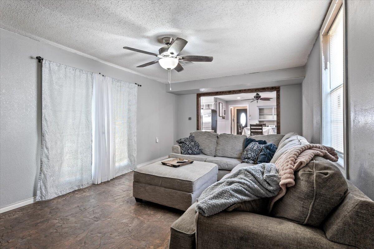 1301 46th Street Lubbock, TX 79412 - Photo 9 of 27 09-1301 46th St