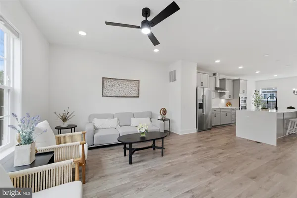 $985,000 | 10820 Willow Terrace, Fairfax, VA 22030